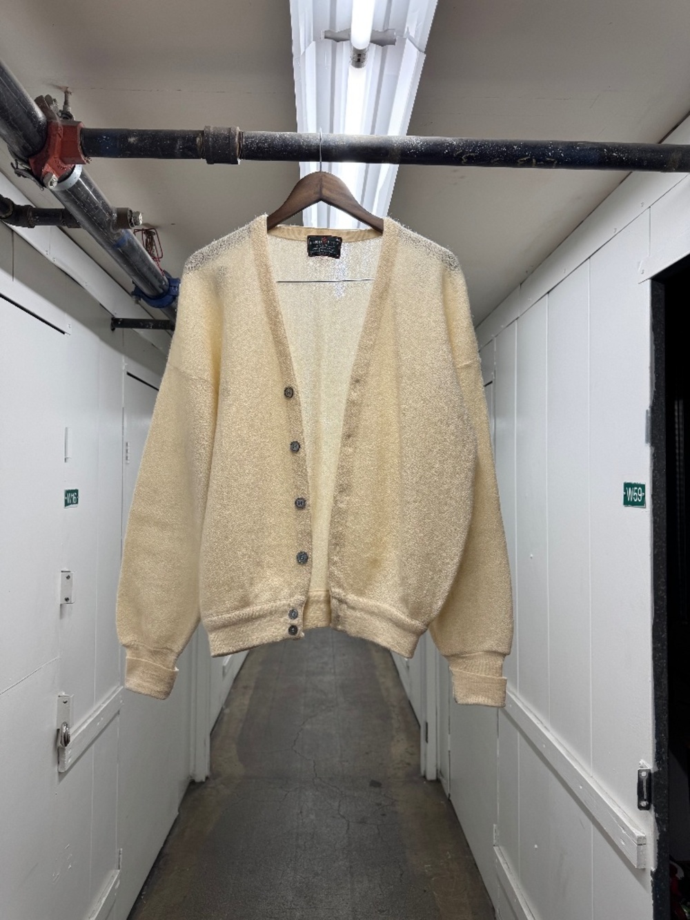 Vintage 1960s Alpaca Wool Cream Cardigan Golf Sweater
